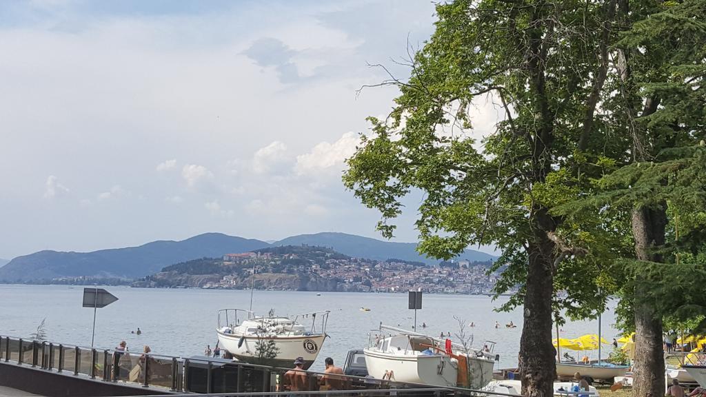Park Beach Apartment Ohrid Esterno foto